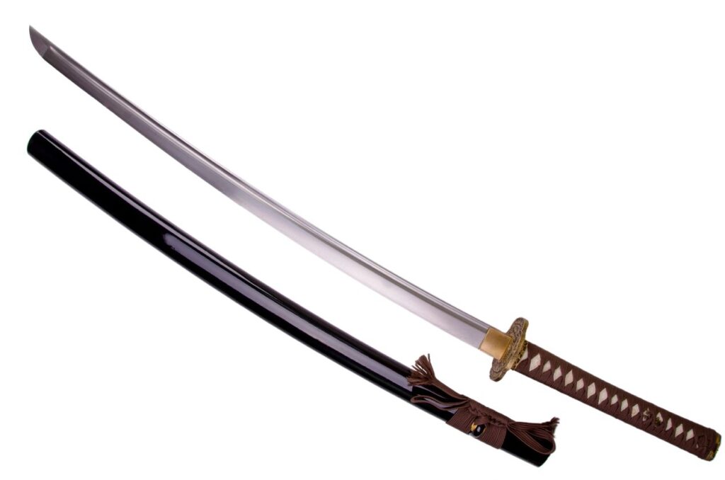 Hochwertiges Katana mit gebogener Klinge und schwarzer Saya, inspiriert von japanischer Schwertkunst.